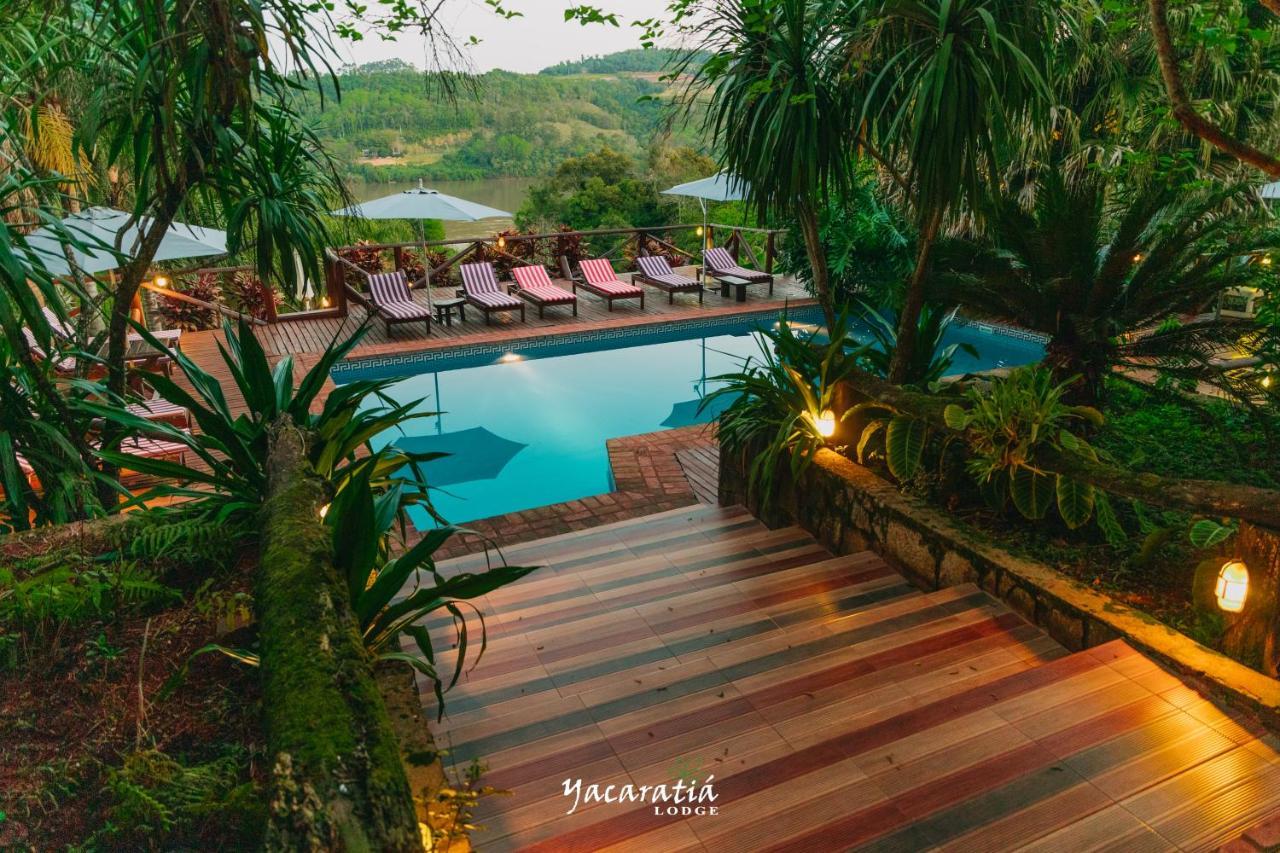 אל סוברביו Yacaratia Lodge מראה חיצוני תמונה