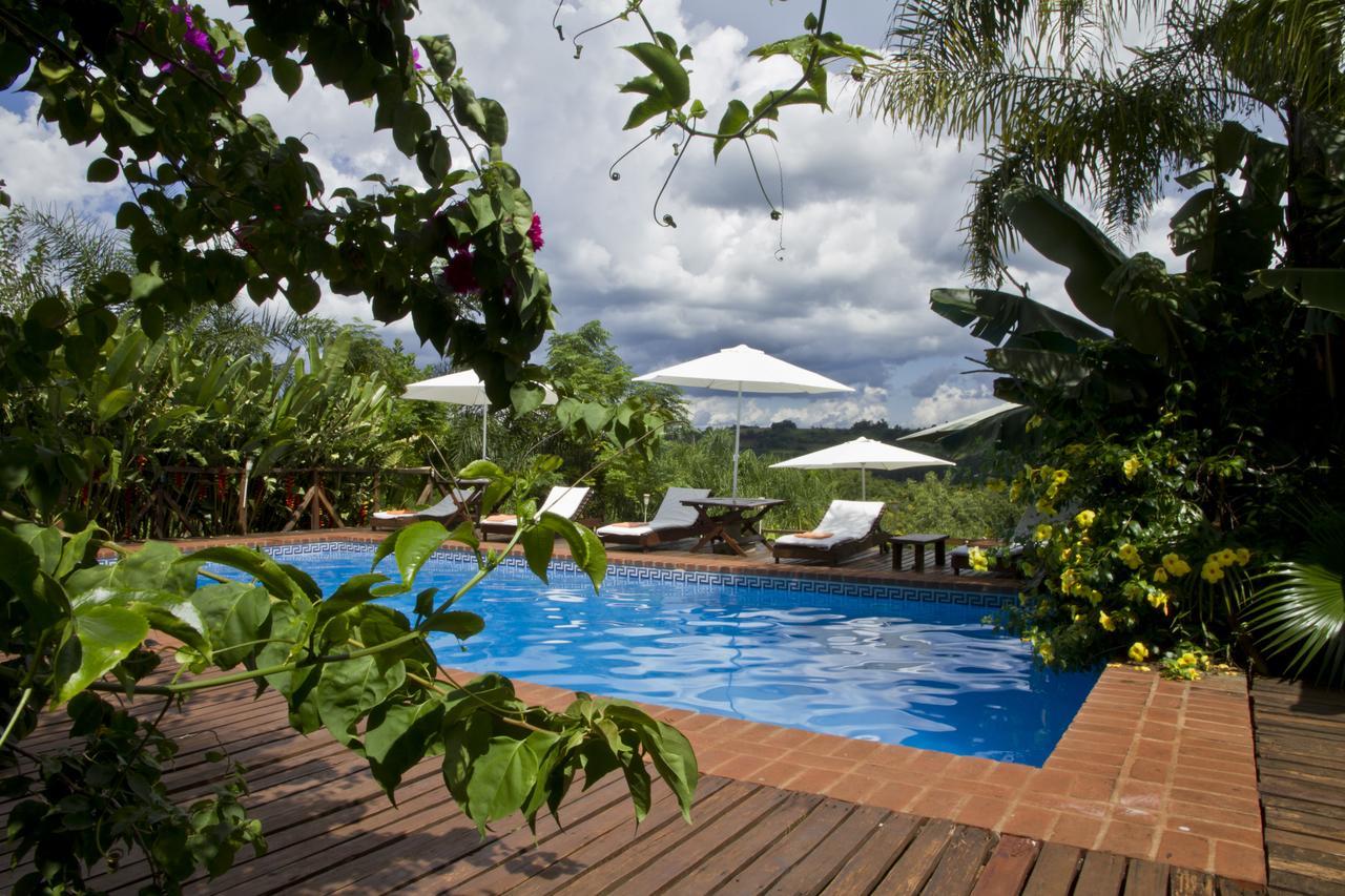 אל סוברביו Yacaratia Lodge מראה חיצוני תמונה